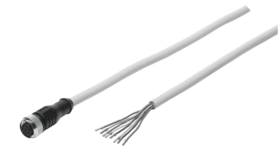 Plug socket with cable