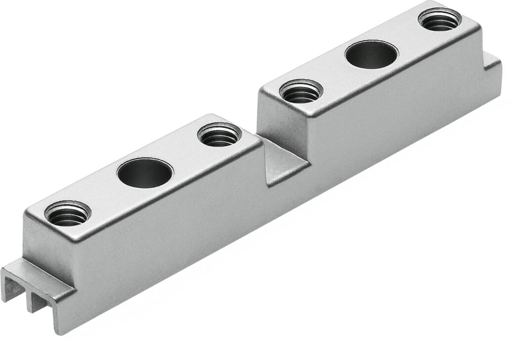Connecting component