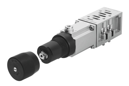 Intermediate pressure regulator plate
