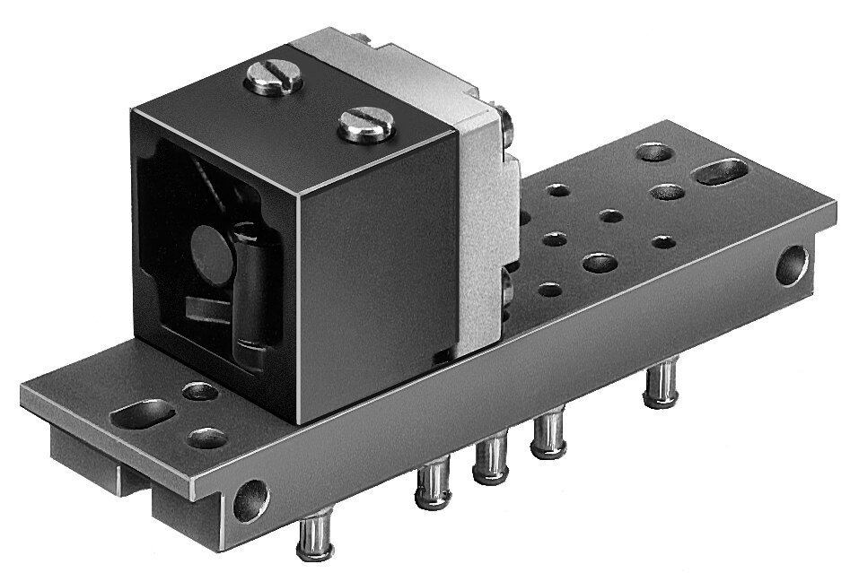 Pneumatic valve