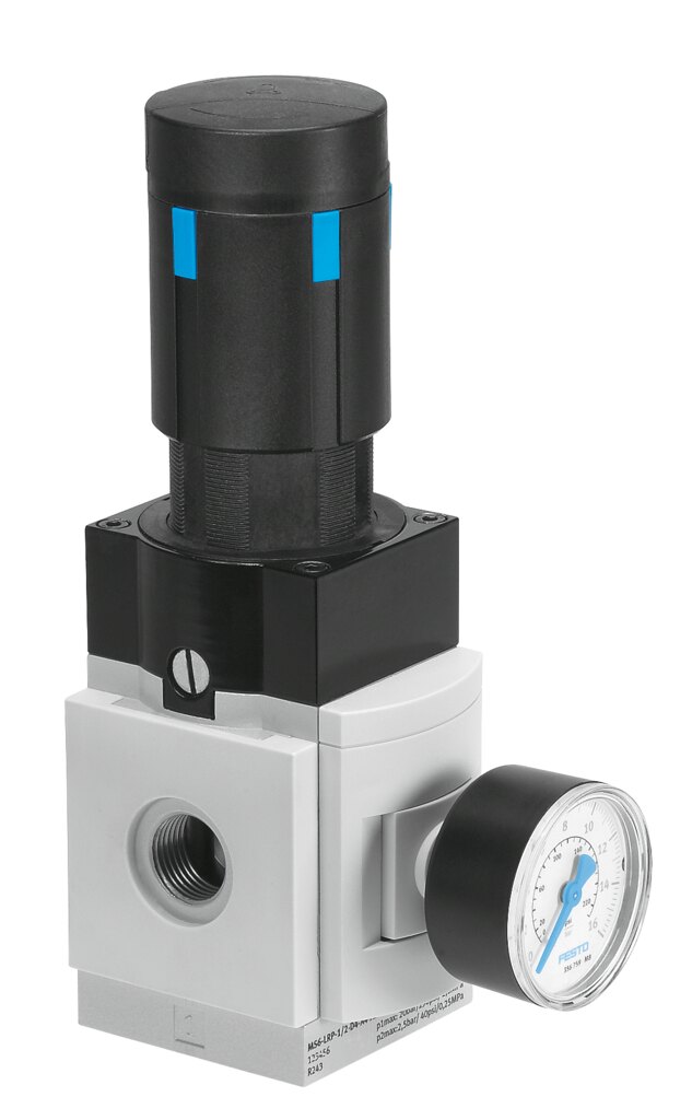 Precision pressure regulator