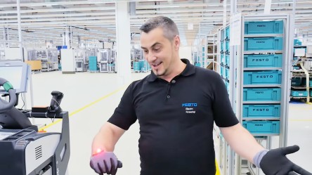 Video: The ProGlove in action at Festo