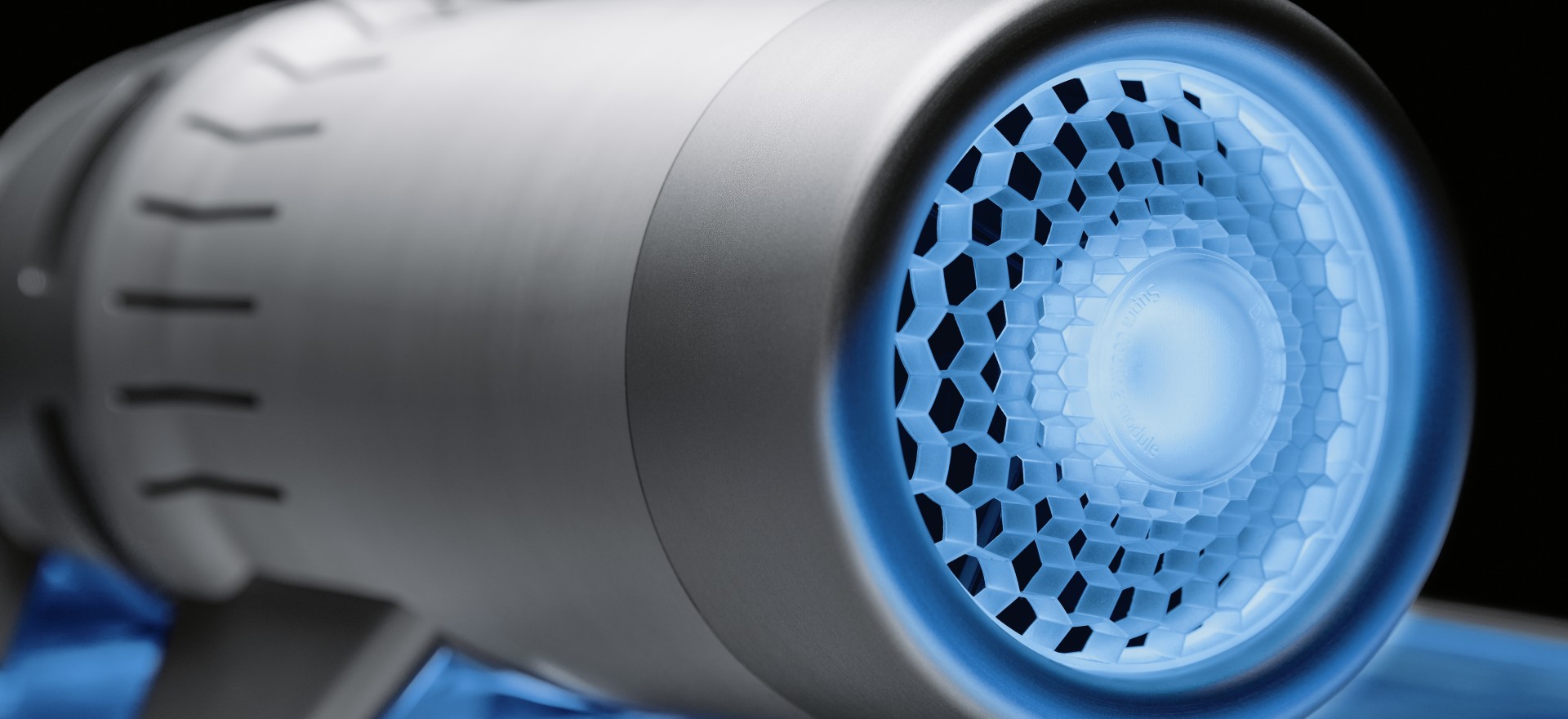 festo supramotor:拥有固态冷却功能的超导紧凑型爪极式电机