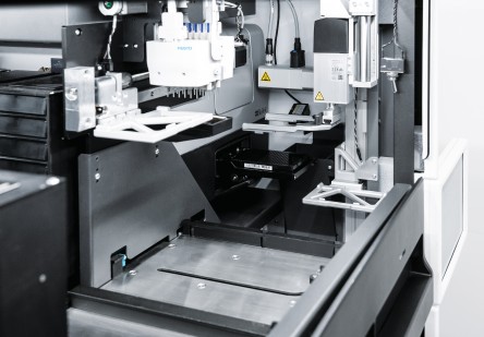 Festo dispense heads and gantries in action