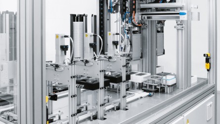 DNA extraction machine for plant breeding