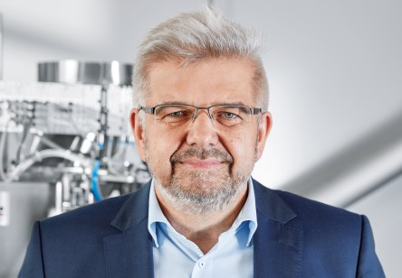 AZO 开发主管 Frank Pahl