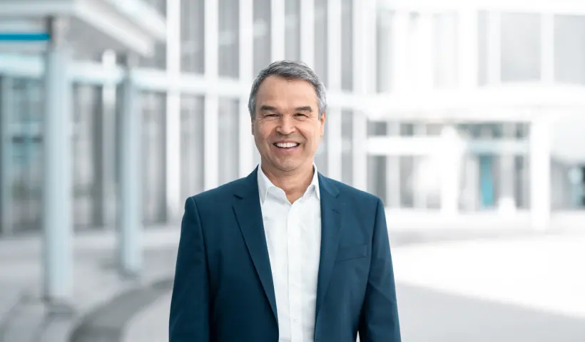 Dipl.-Ing. (FH) Frank Notz – Member of the Management Board Sales