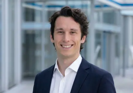 Javier Güell，数字销售中心，Festo 西班牙公司