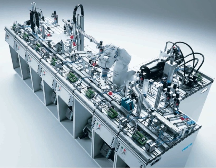 AUT211 Integrated Mechatronics（MPS）