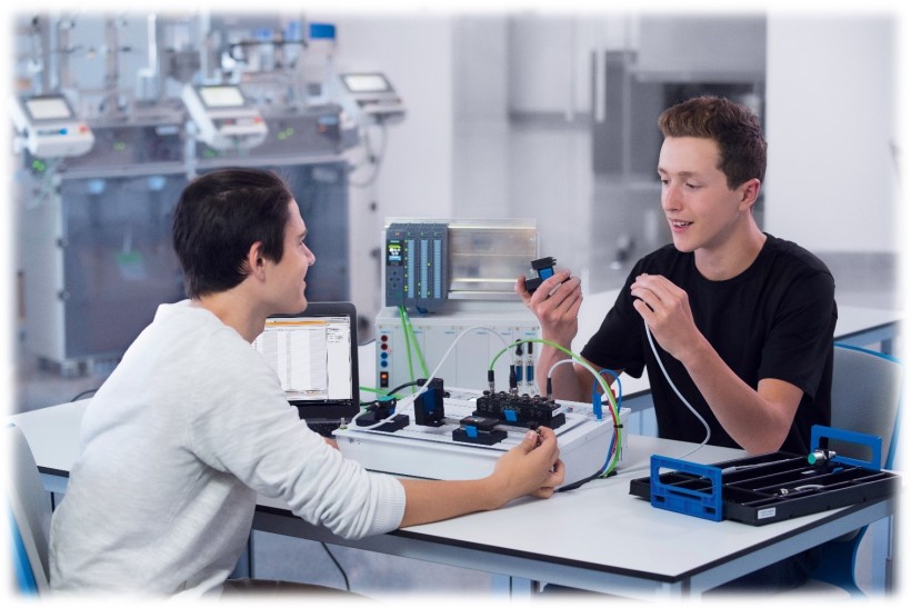 PLC611 IO-Link Application Basic